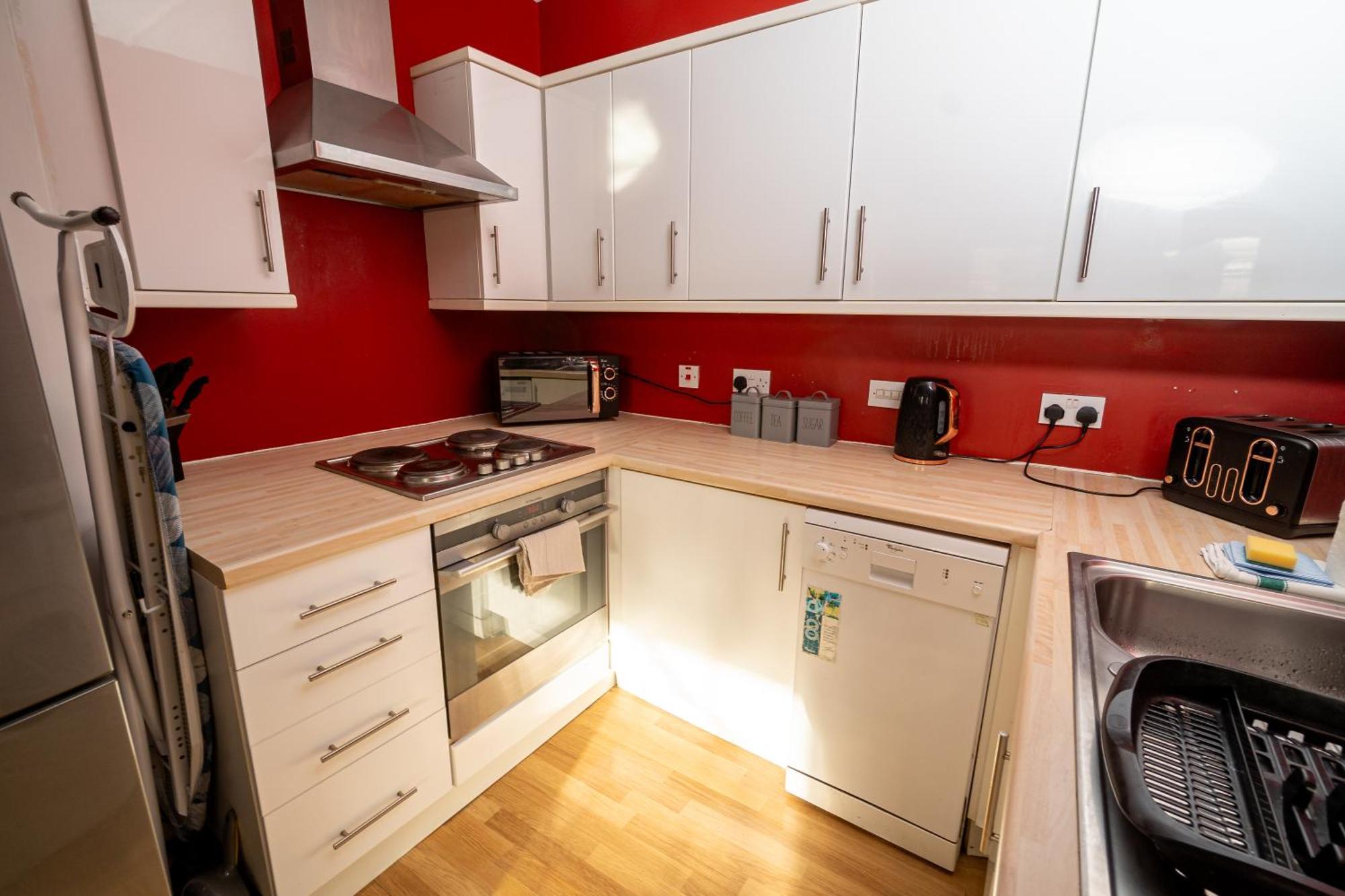Cozy And Modern 2-Bed Apartment Swansea Luaran gambar