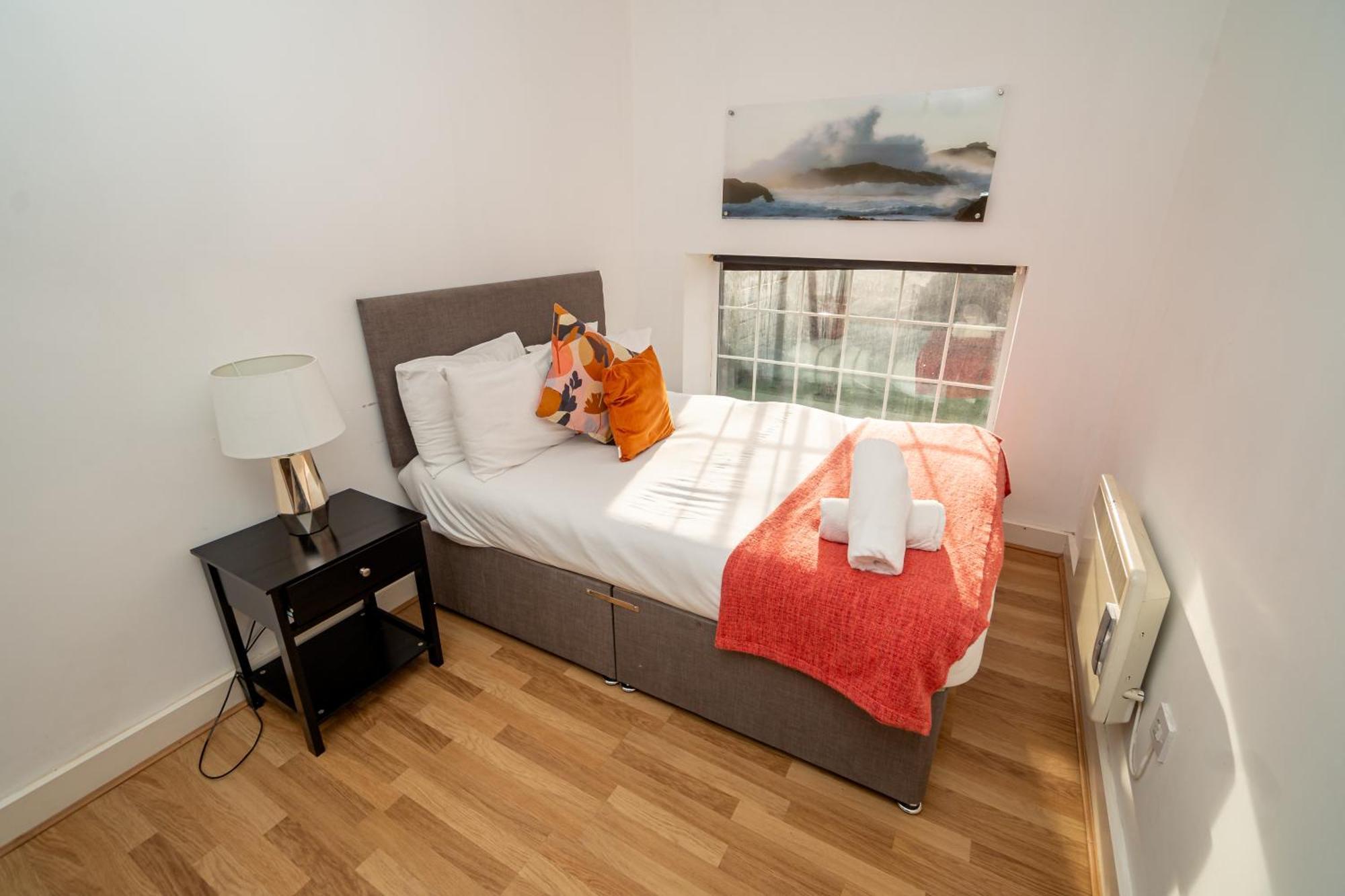 Cozy And Modern 2-Bed Apartment Swansea Luaran gambar